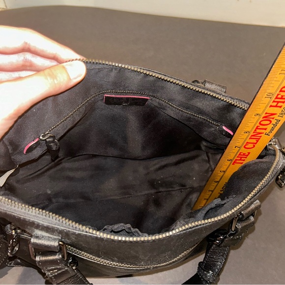 Elliott Lucca Black Leather Handbag Purse - Picture 7 of 8